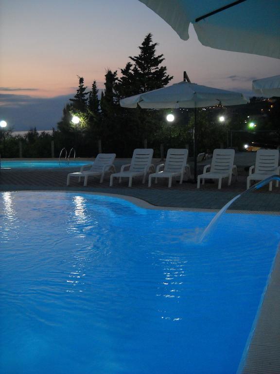 Villaggio La Pantera Rosa Scalea Buitenkant foto